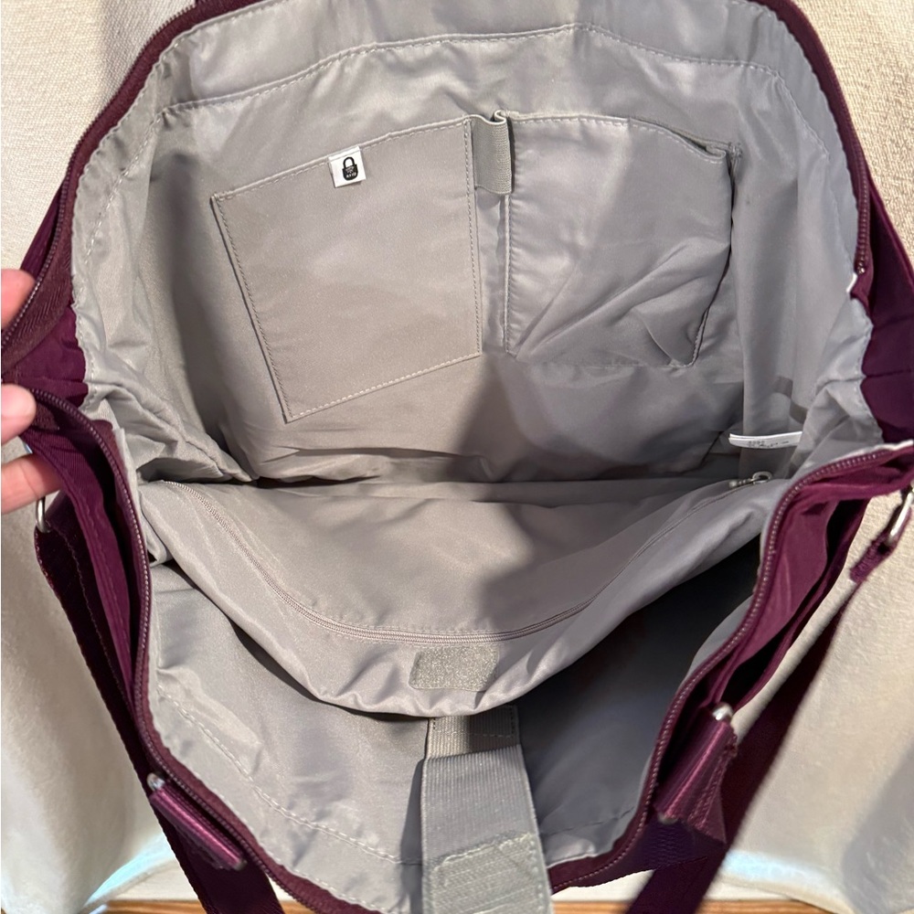 Baggallini Plum Nylon Shoulder Computer Bag with Multiple Exterior Pockets NWOT - Picture 6 of 8